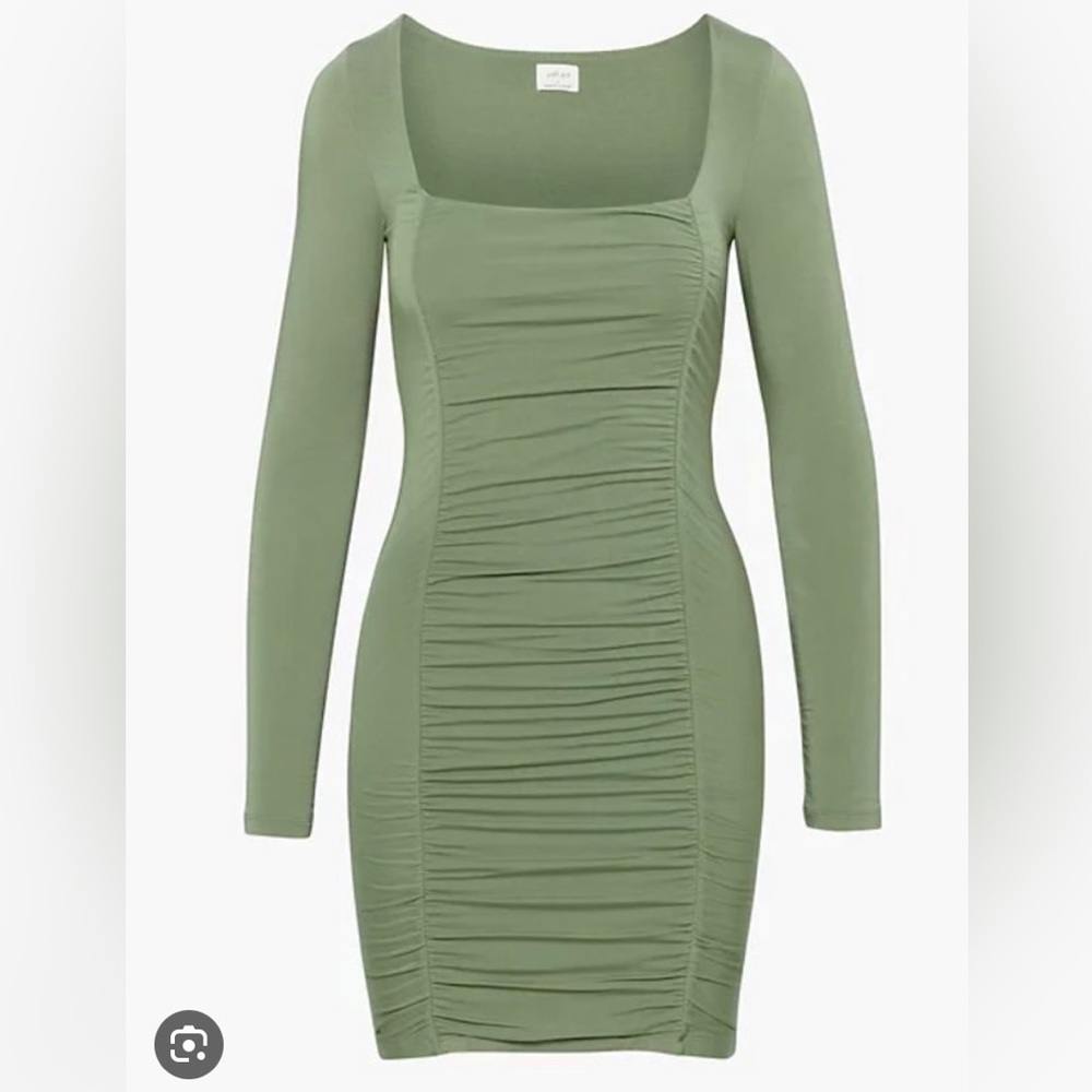 Aritzia Lydia stretch dress